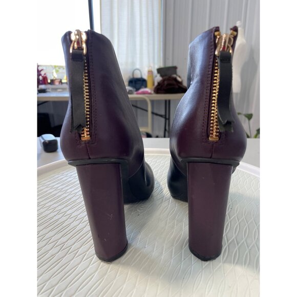 CAbi Bisset Colorblock Bootie Women 8 Wine Mulberry Black Leather High Heel Chic - Picture 4 of 10